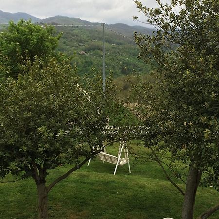 Agriturismo Dei Legi San Pietro Vara Luaran gambar