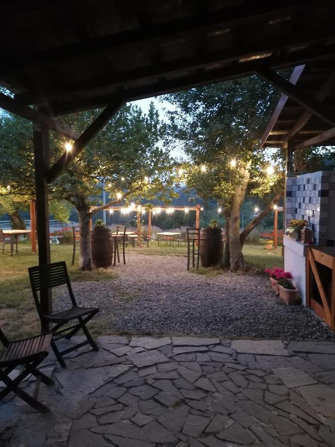 Agriturismo Dei Legi San Pietro Vara Luaran gambar