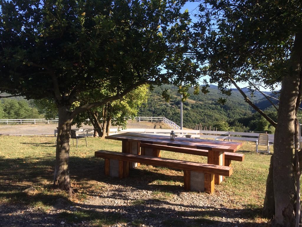 Agriturismo Dei Legi San Pietro Vara Luaran gambar
