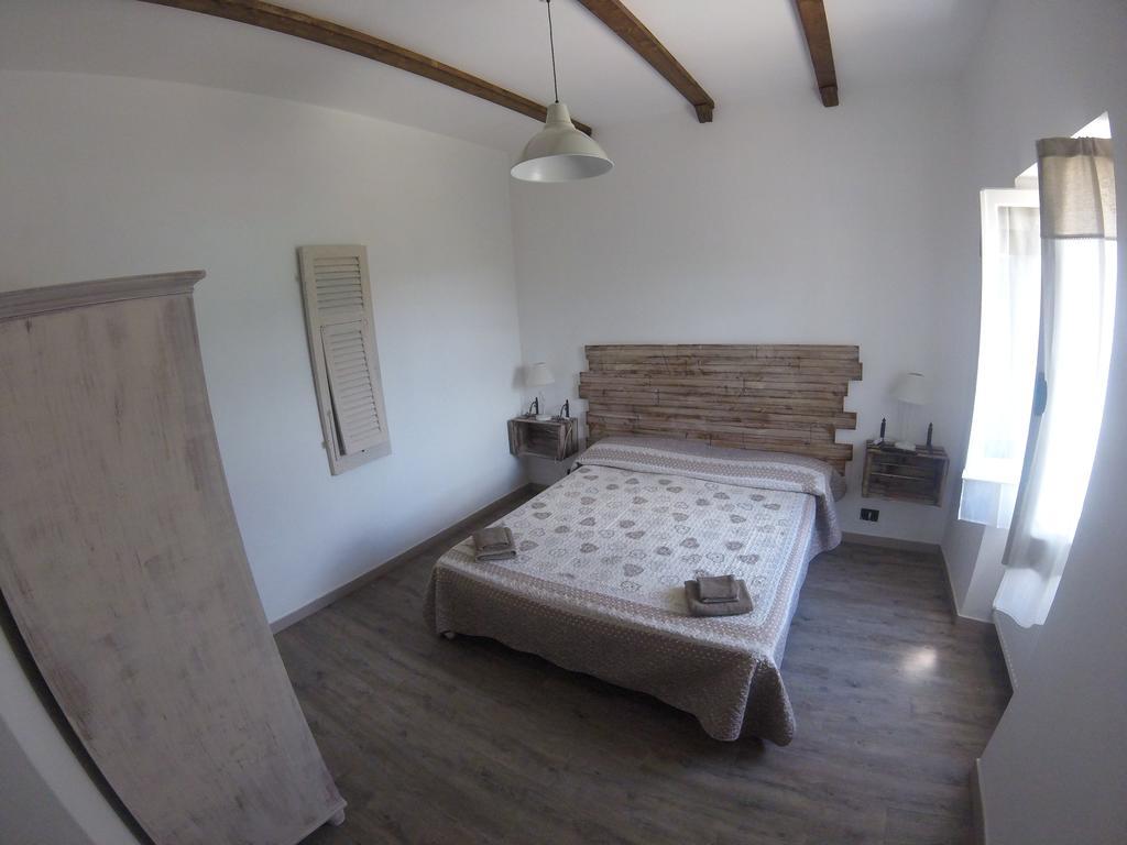 Agriturismo Dei Legi San Pietro Vara Luaran gambar