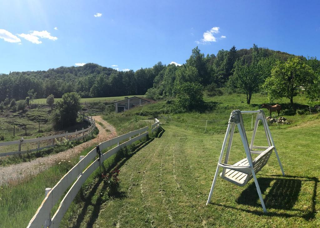 Agriturismo Dei Legi San Pietro Vara Luaran gambar